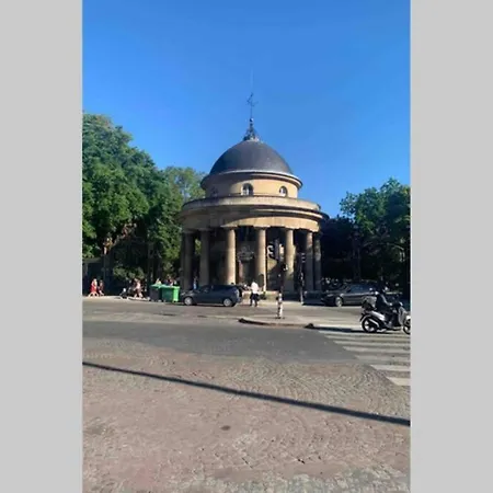 Grand Studio Le Petit Monceau