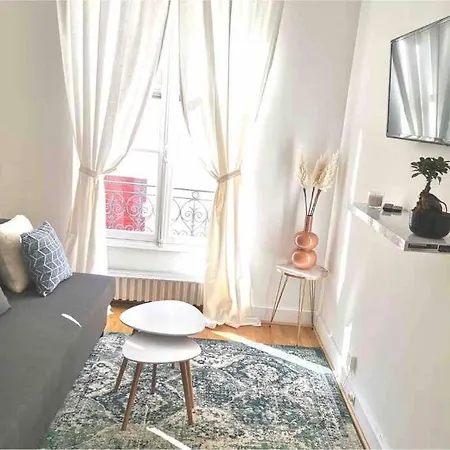 Apartment Grand Studio Le Petit Monceau